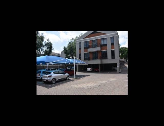 3,539.10M² OFFICE FOR SALE IN ROSEBANK